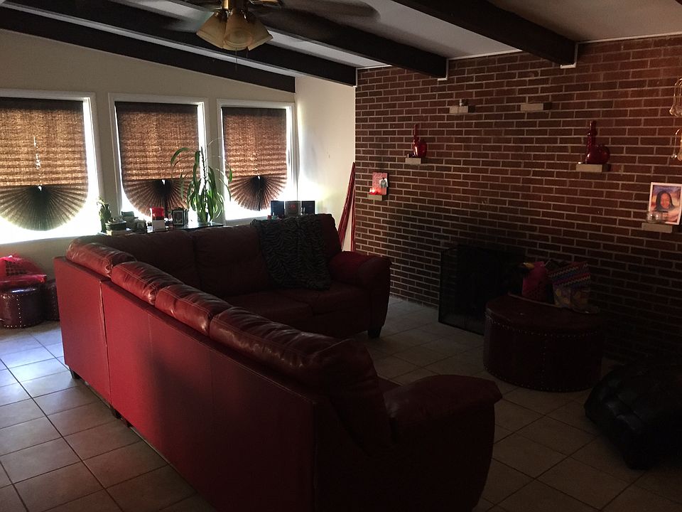 1st image of 2329 Airport Dr