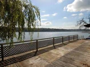 9113 SW Bayview Dr, Vashon, WA 98070