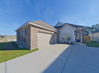 106 Oak Haven Dr, Lafayette, LA 70507