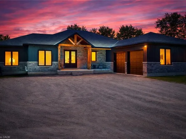 1266 Colborne St W, Brantford, ON N3T 1K9