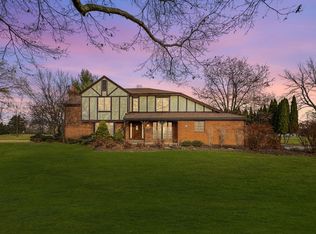 10101 Wagoner Cir, Clarkston, MI 48348