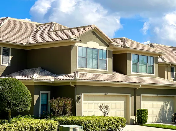 8247 Caponata Blvd, Seminole, FL 33777
