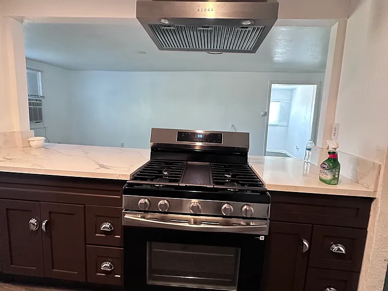 23510 W Ellis Ave — Photo 6