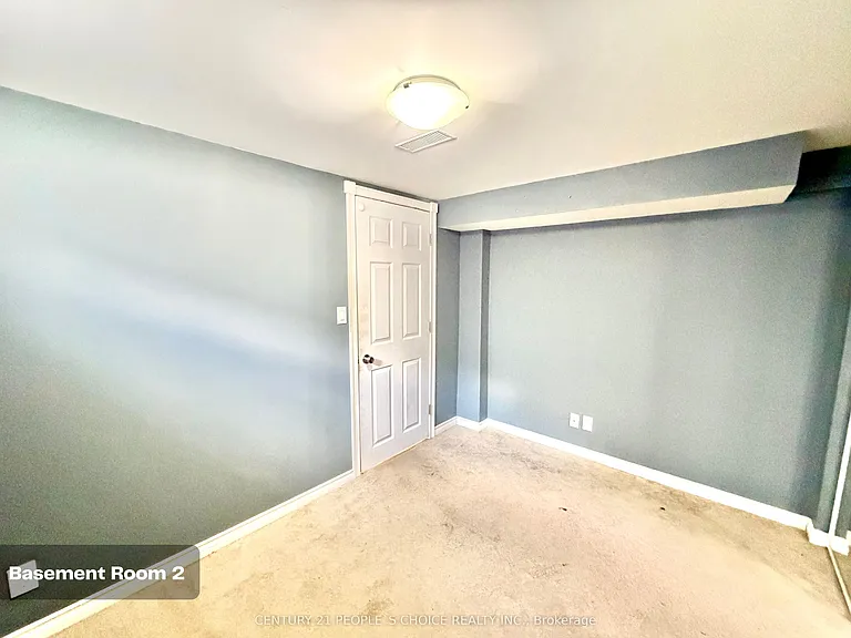 67 Highland Ave #BASEMENT — Photo 11
