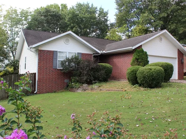 1573 E Sandy Dr, Fayetteville, AR 72701