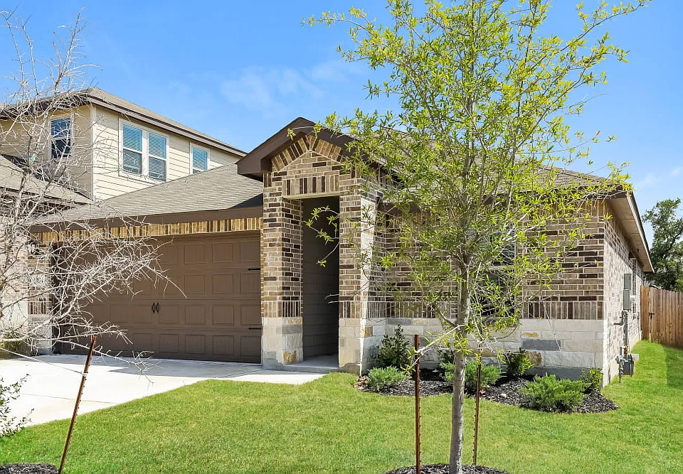 13139 Braxon Pass