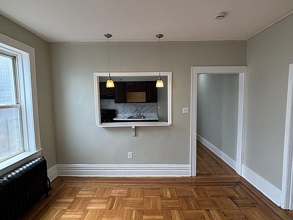 4th image of 195 Roseville Ave #46