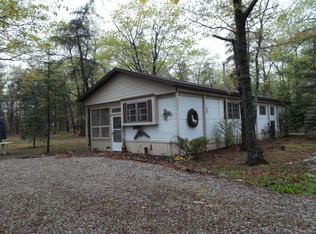 6920 Pawnee Trl, Rogers City, MI 49779
