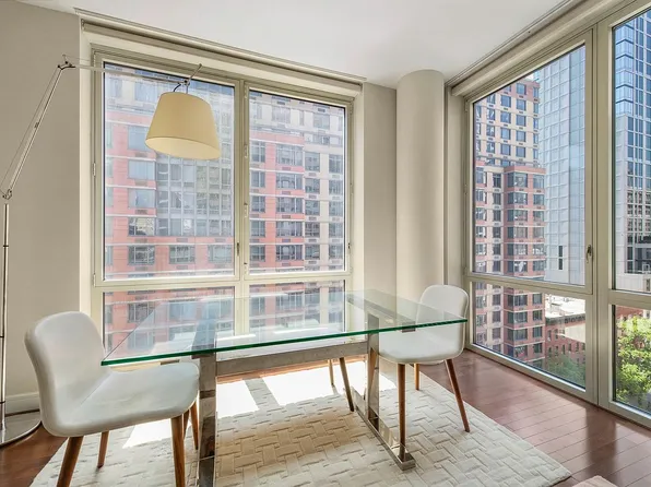 225 E 34th St APT 11H, New York, NY 10016