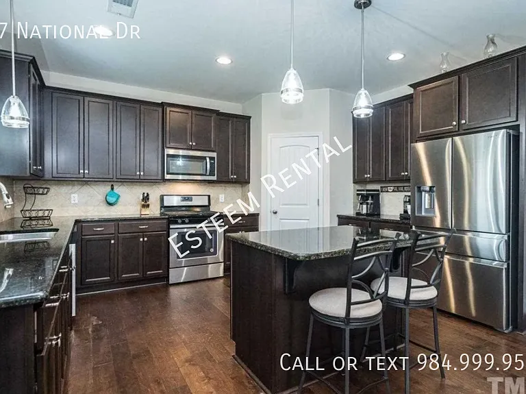 127 National Dr — Photo 10