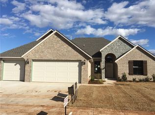 11428 Fairways Ave, Yukon, OK 73099