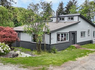 884 Fairmount Avenue, Shelton, WA 98584