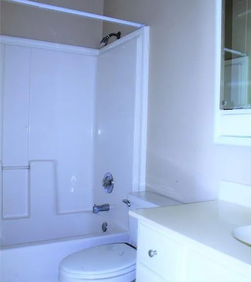 1616 Avenue N #6 — Photo 13