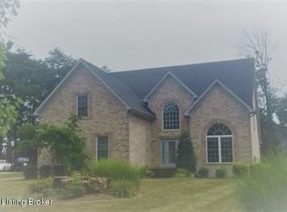 13804 High Trail Ct, Louisville, KY 40299