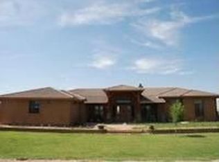 2809 E Caitlin Way, Queen Creek, AZ 85140
