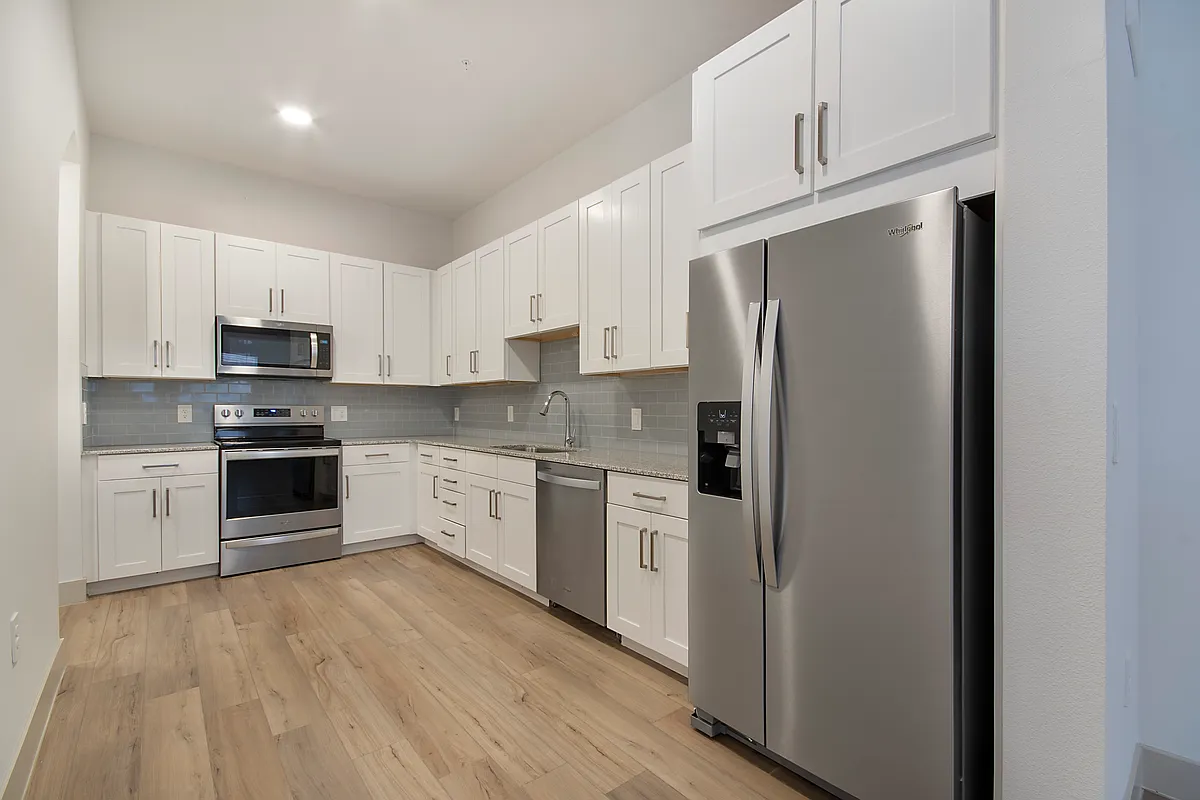 Building Photo - 4705 W Spring Creek Pkwy