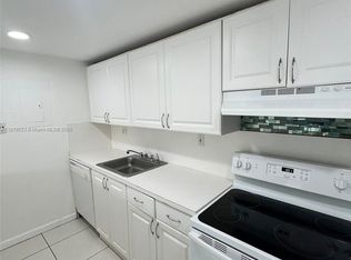 17650 NW 68th Ave APT A3002, Hialeah, FL 33015