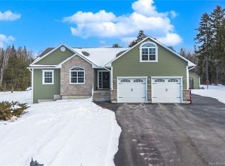 67 Hazen Dr, Saint Marys, NB E3A5P4
