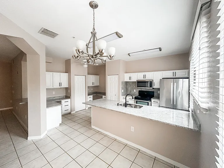 5035 Sunridge Palms Dr #202 — Photo 8