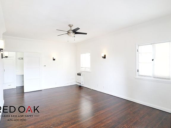 2nd image of 409 N Genesee Ave #208