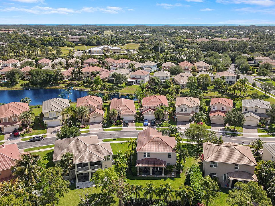 1st image of 7894 SE Heritage Boulevard