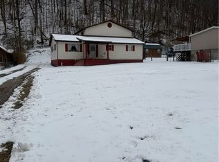 131 Azalea Ln, Bruno, WV 25611