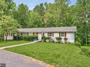 25757 Jones Wharf Rd, Hollywood, MD 20636