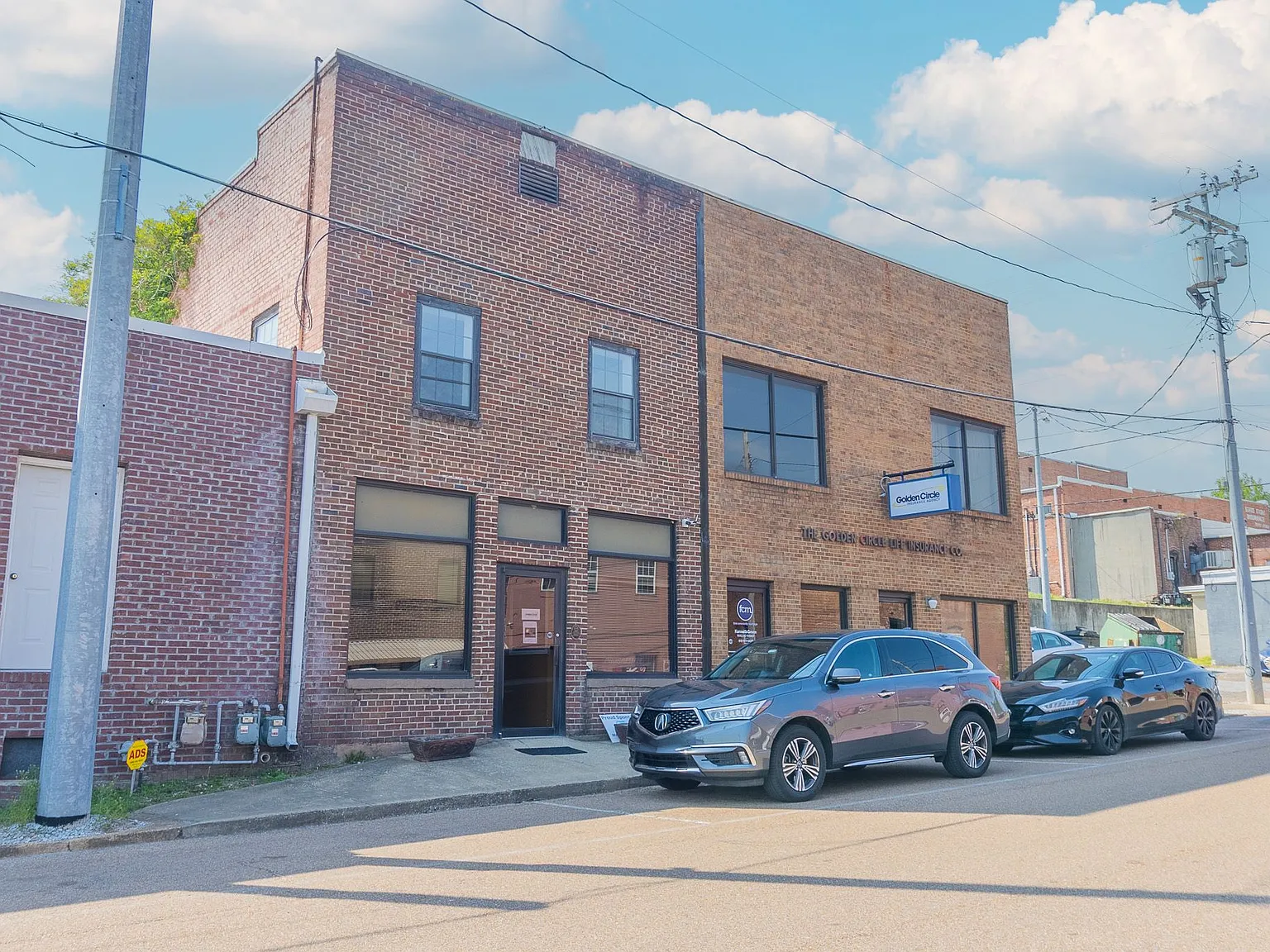 39 S Jackson Ave - Suite A - 1 — Photo 1