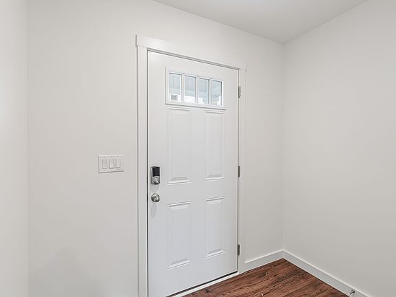 5th image of 6829 Prospect Hill Ln