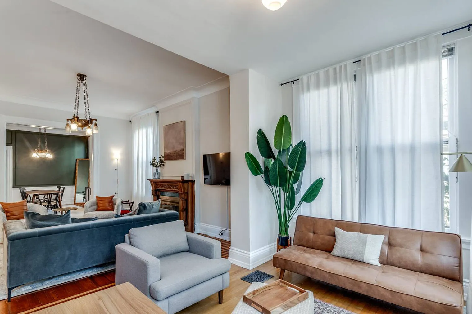 1 bed, 1.0 bath, 1076 sqft, $2,659 — Photo 3