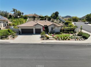 42768 Mountain Shadow Rd, Murrieta, CA 92562