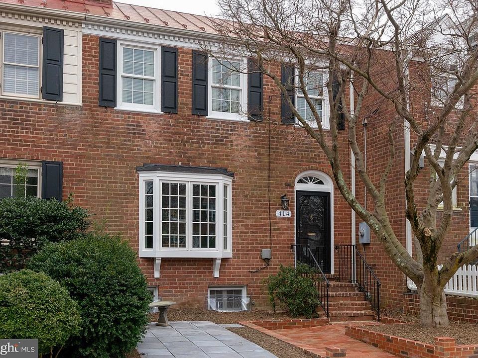 1st image of 414 Jefferson St