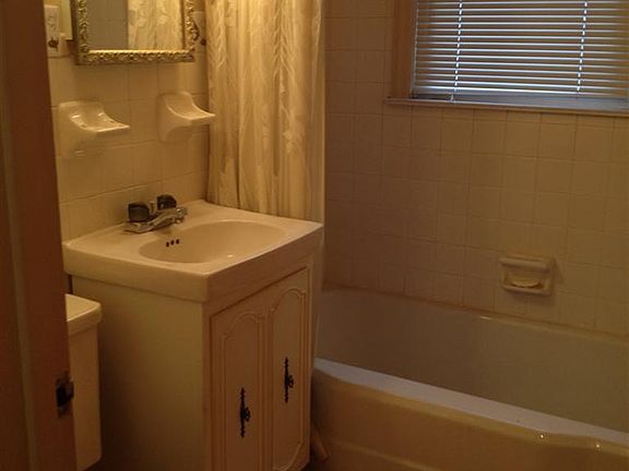 5th image of 2903 Courtland Ave