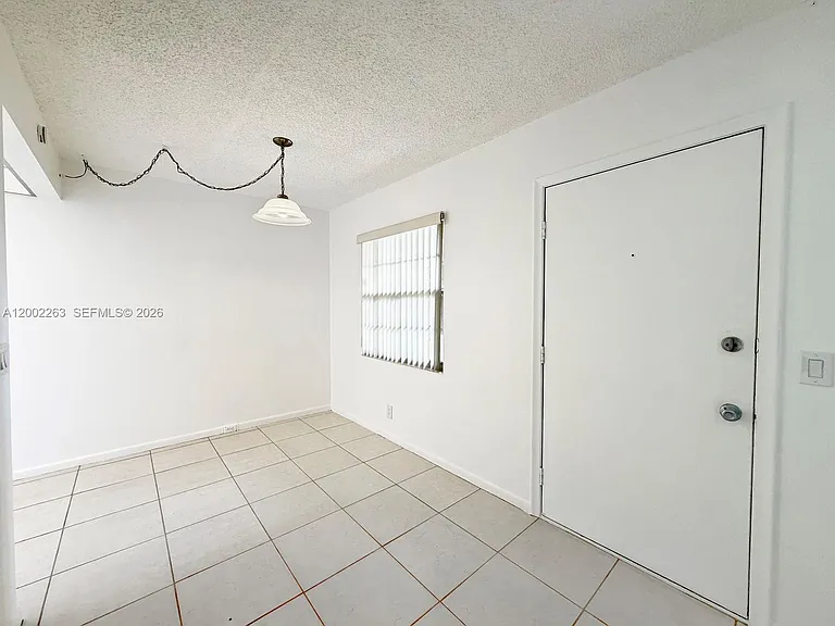 251 SW 134th Way #210M — Photo 2