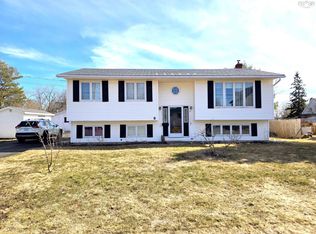 9 Patterson St, Amherst, NS B4H 1G6