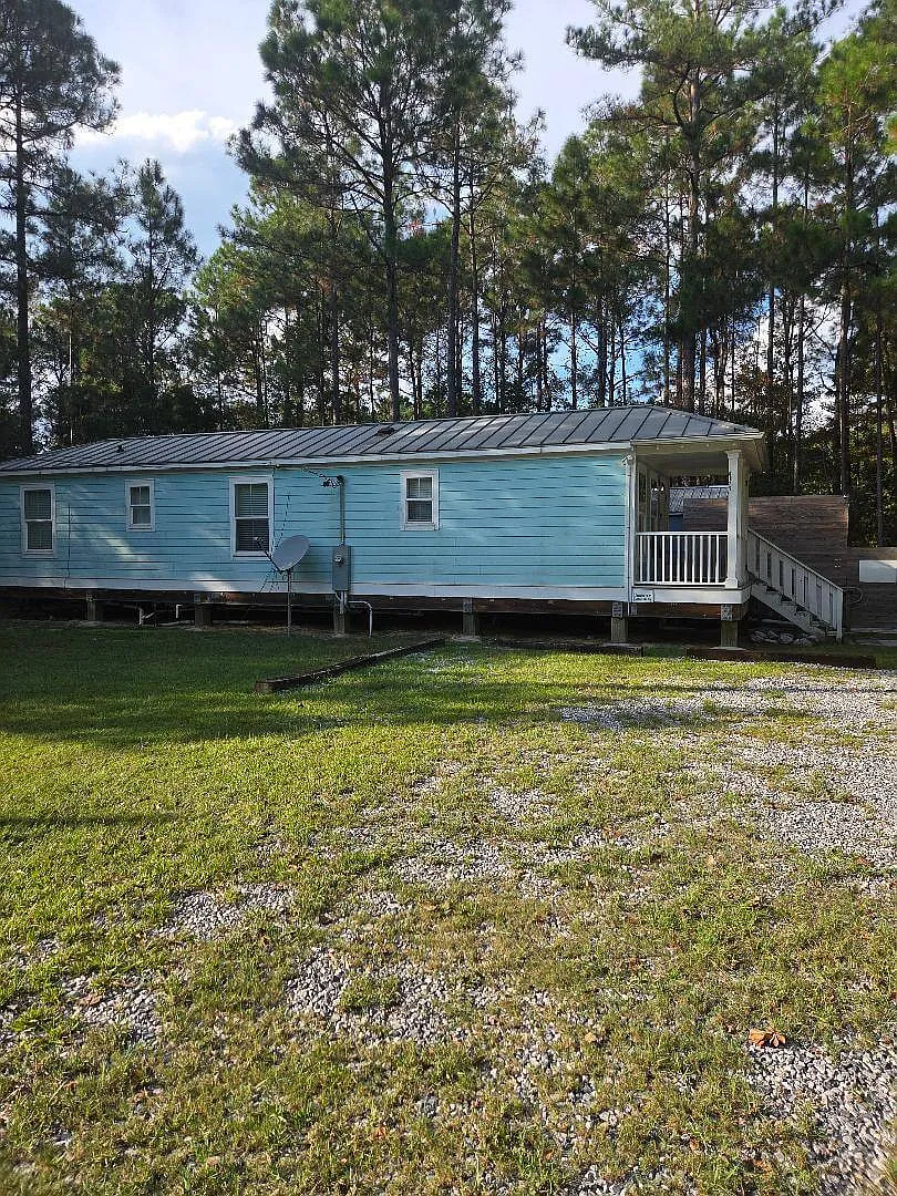 Beautiful 2 Bedroom Cottage Near Beach — Photo 2