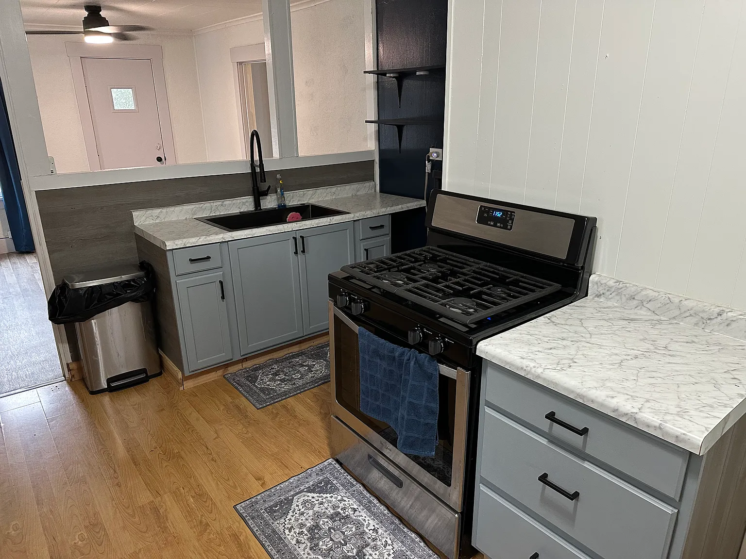 1 bed, 684 sqft, $960 — Photo 3