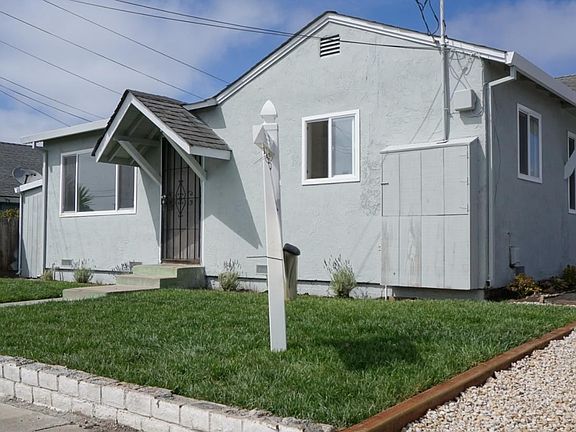 3rd image of 10741 Axtell St