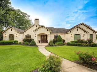 1902 Runneburg Rd, Crosby, TX 77532