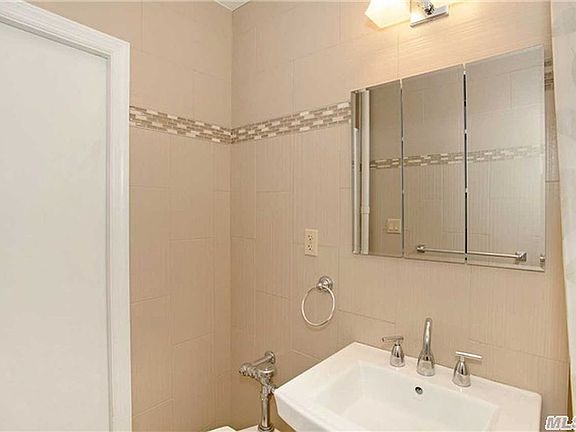 5th image of 33-02 91st St Unit 2M