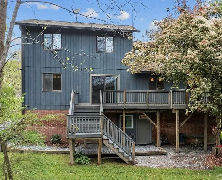 586 Mirawood Trl NE — Photo 3