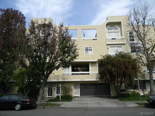 1st image of 12727 Mitchell Ave APT 104
