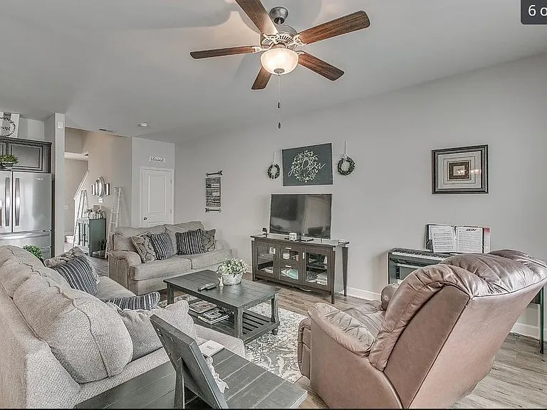 4411 Cross Keys Way — Photo 4