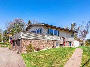 3202 Piedmont Ave, Duluth, MN 55811