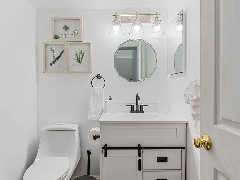 23 Barnum Dr #BASEMENT — Photo 1