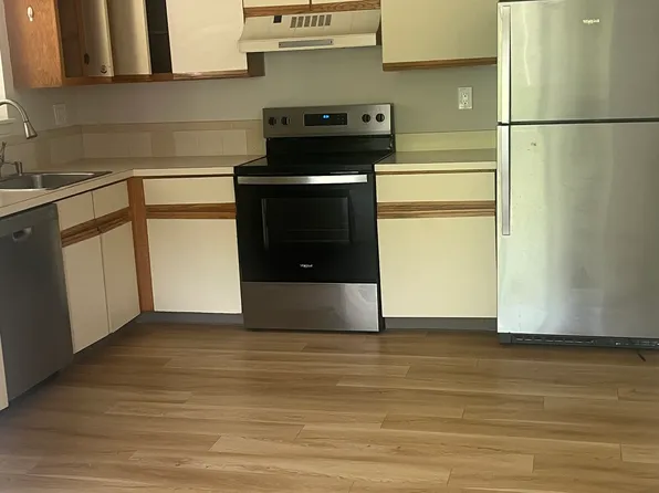 50 Liesl Ln, Branford, CT