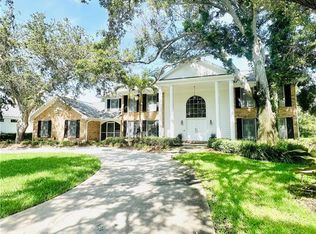 7315 Hunt Club Ln, Seminole, FL 33776