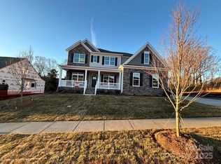 1345 Knob Creek Dr, Gastonia, NC 28054