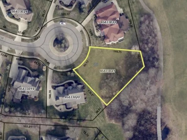 7341 Bellerive Dr, Solon, OH 44139