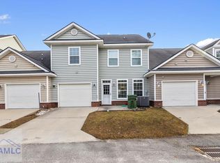 519 Forsyth Dr, Hinesville, GA 31313